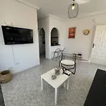 Mediterranean Breeze Casa Trebol 托雷维耶哈